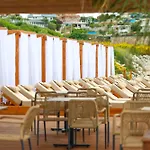 Palmera Sol * Sarandë